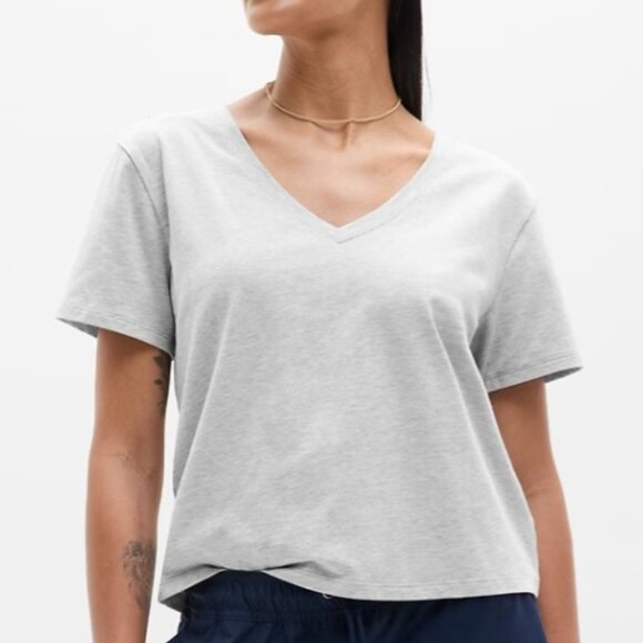 Athleta - Essential V-Neck Tee - Size XL - Grey Heather - NWT - Picture 1 of 2